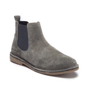 Hawke & Co. Skylar Chelsea Boot in Grey - Size 11